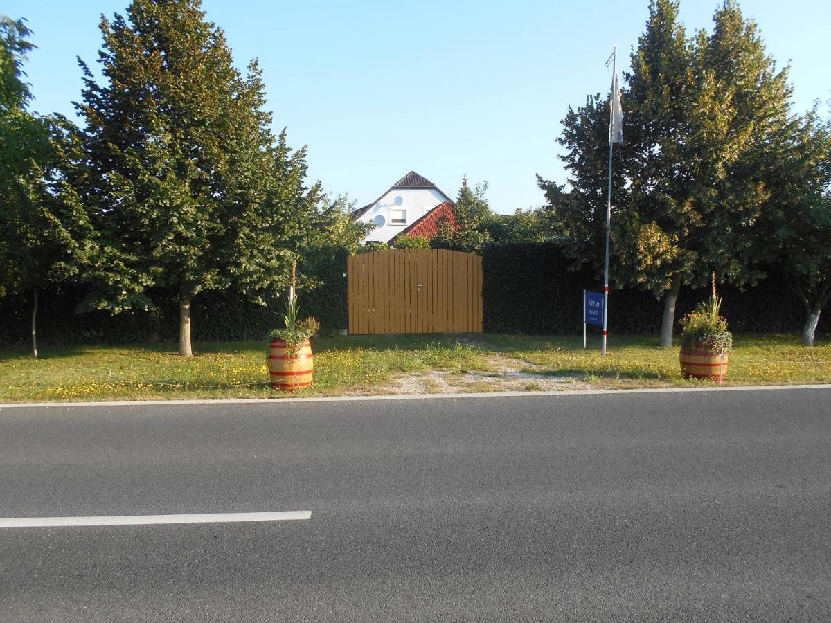 Arpad Panzio Bed & Breakfast Дьор Екстериор снимка