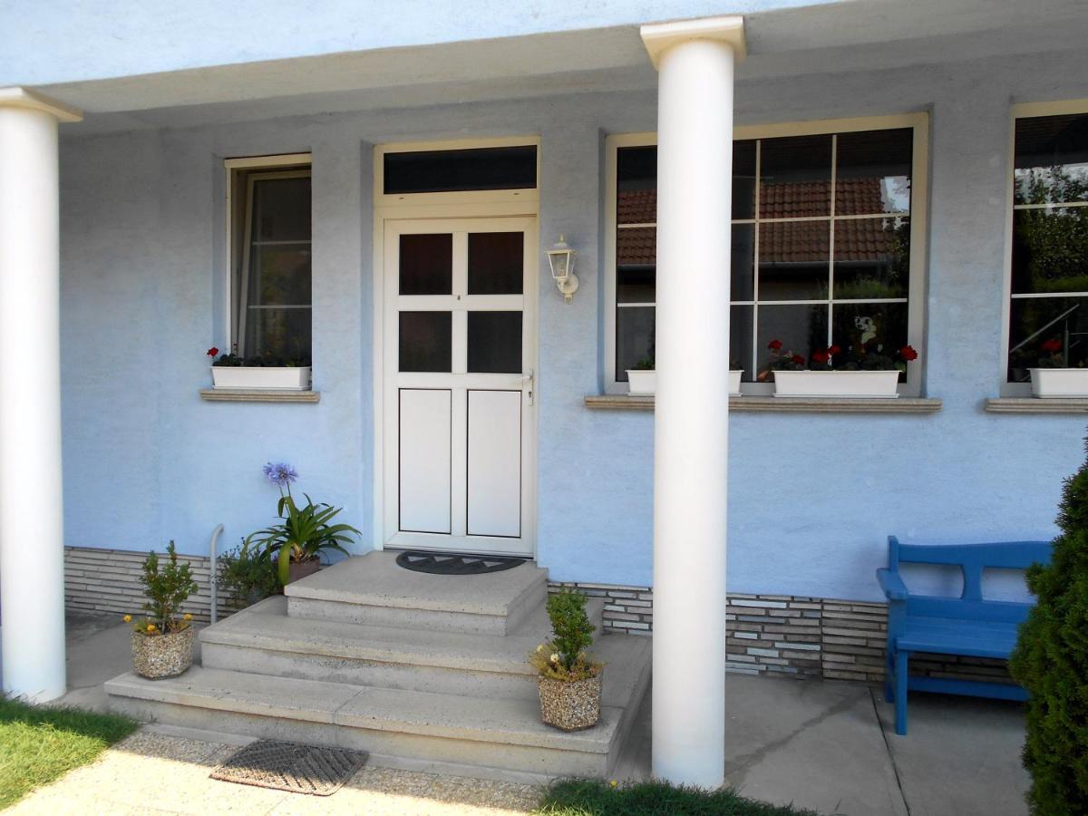 Arpad Panzio Bed & Breakfast Дьор Екстериор снимка
