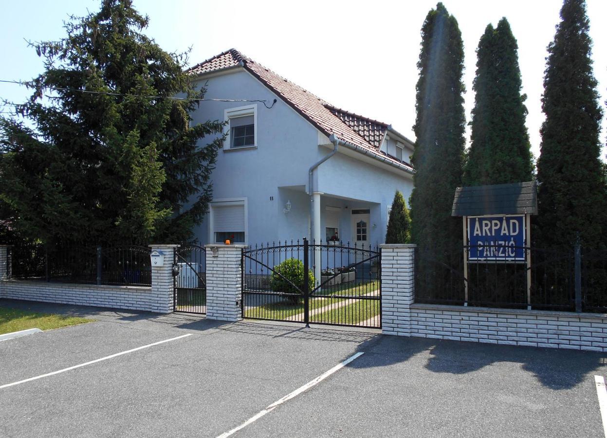 Arpad Panzio Bed & Breakfast Дьор Екстериор снимка
