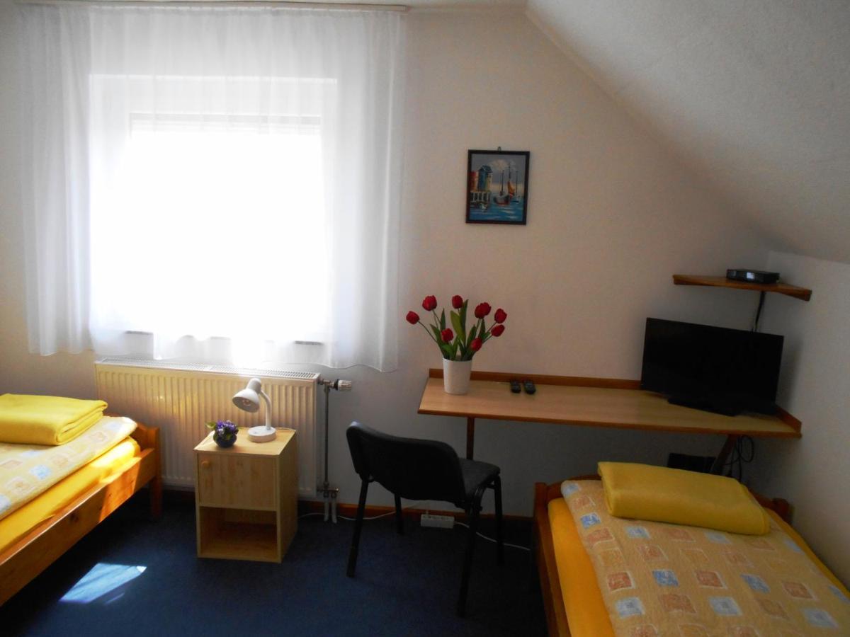 Arpad Panzio Bed & Breakfast Дьор Екстериор снимка